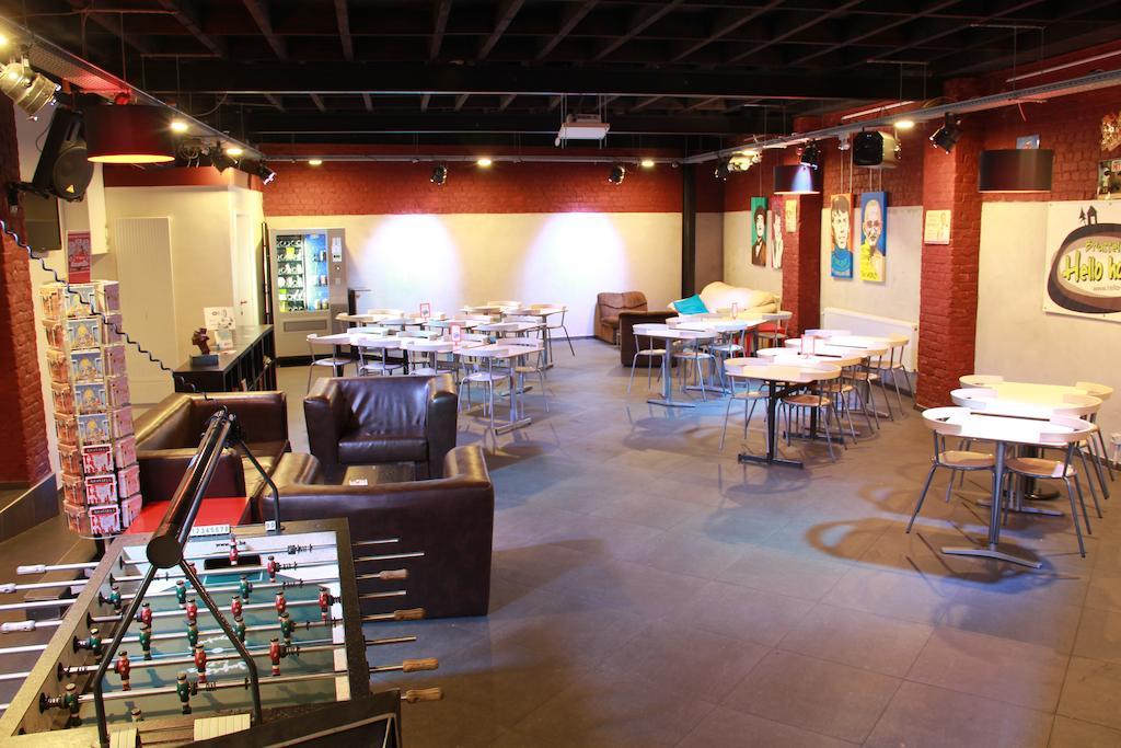 Brussels Hello Hostel Koekelberg Екстер'єр фото