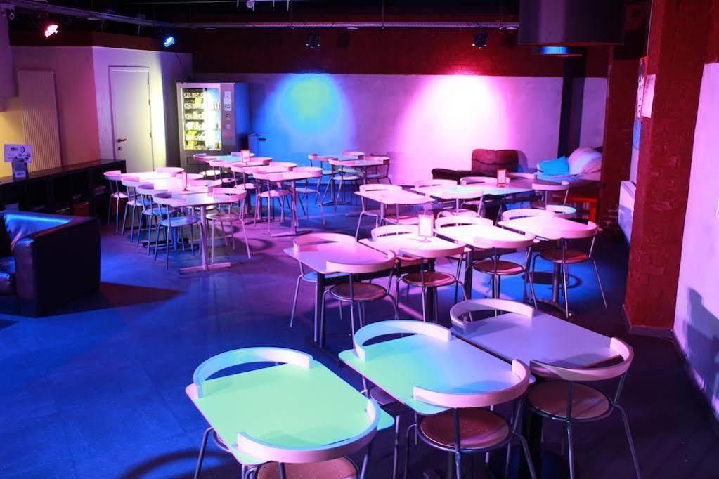Brussels Hello Hostel Koekelberg Екстер'єр фото