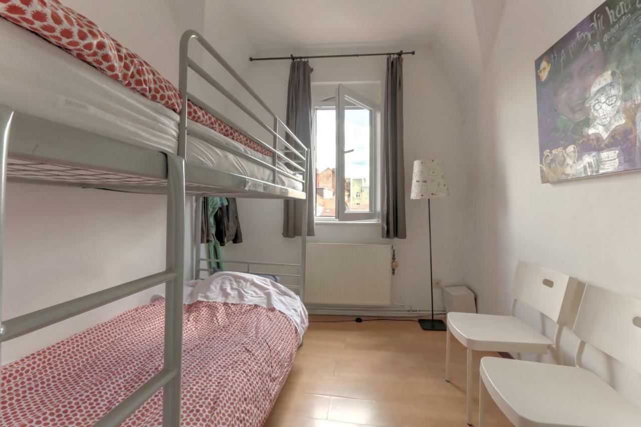 Brussels Hello Hostel Koekelberg Екстер'єр фото